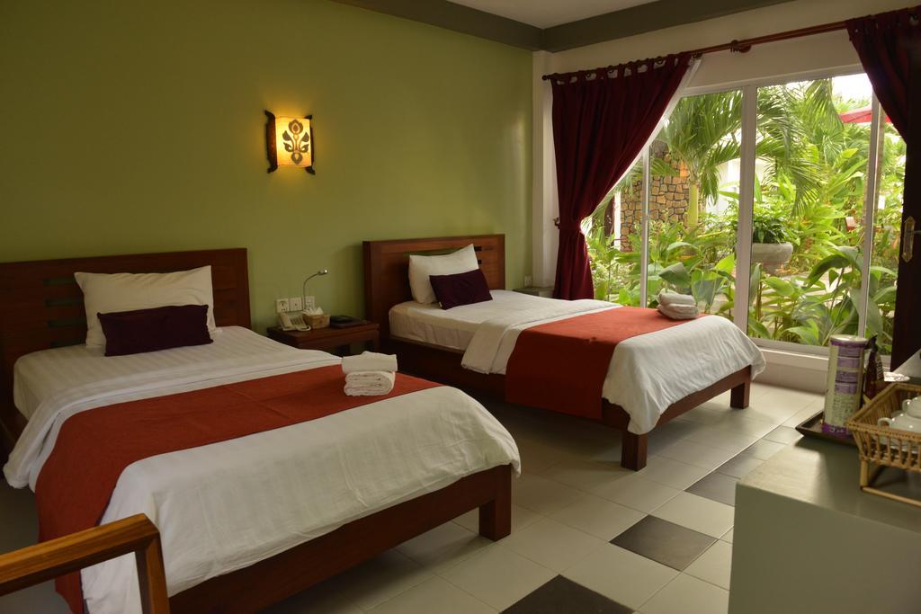 Ropanha Boutique Hotel สีหนุวิลล์ ภายนอก รูปภาพ