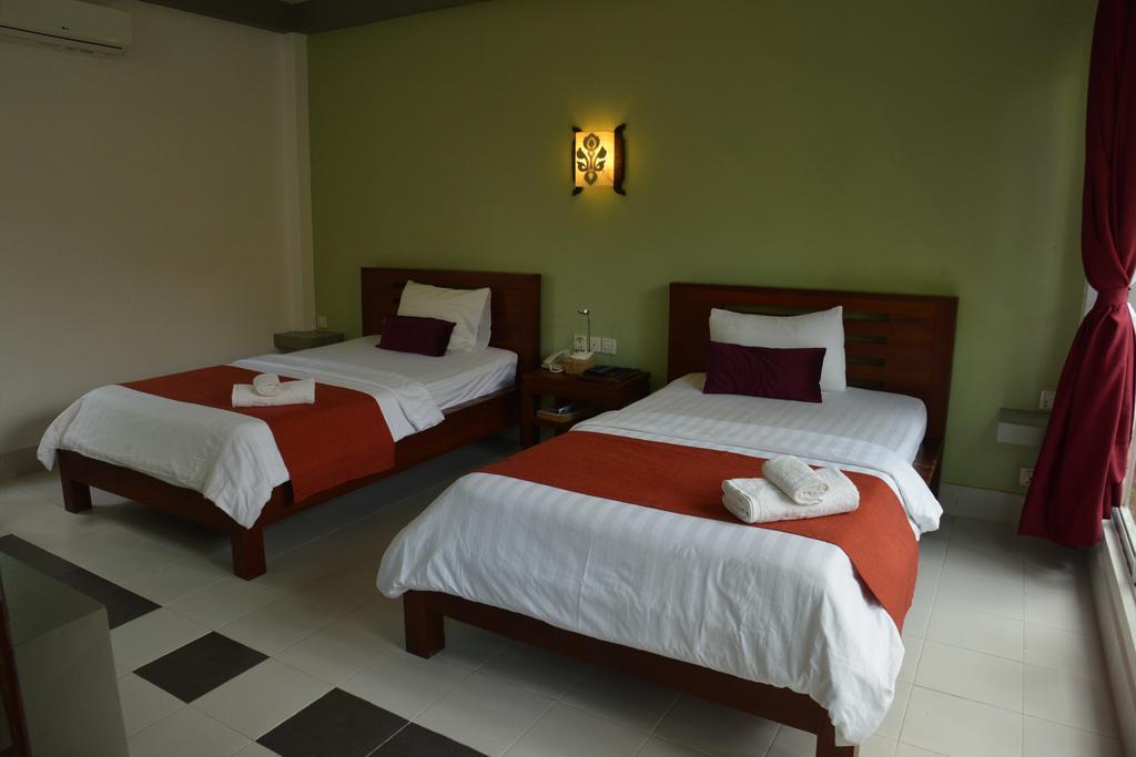 Ropanha Boutique Hotel สีหนุวิลล์ ภายนอก รูปภาพ